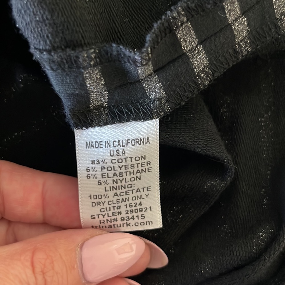Trina Turk mini skirt - Picture 4 of 4